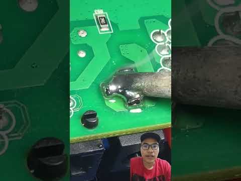 cara lepas komponen dengan solder #repair #fix #xbox #arduinoproject #solderingtips #electronics #pc