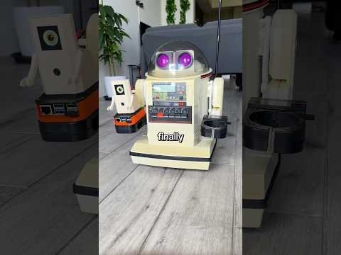 Bro is ready to rumble 🦾 #electronics #engineering #diy #robot