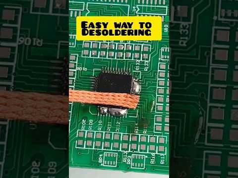 Use soldering wick for professional desoldering.👇💪.#desoldering #solderingwick #electronics