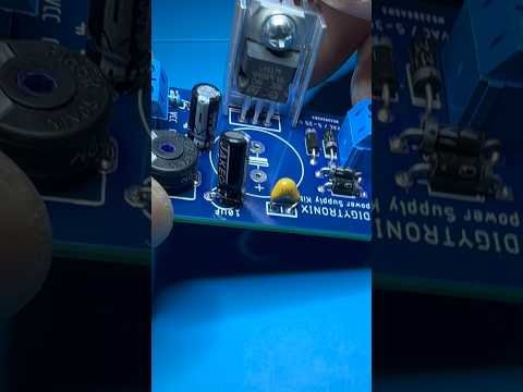Soldering with the Sugon  T21 #technology #electronics #automation #viral #lab