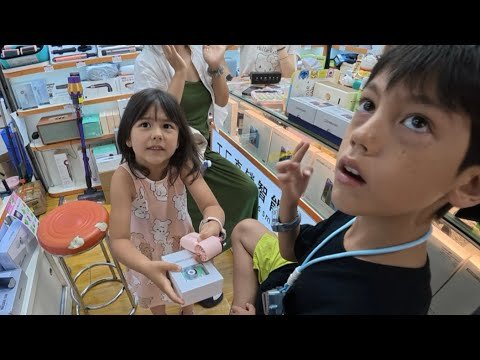 We Took Our Kids to the WORLD’S BIGGEST Electronics Market in China! 🤯🇨🇳