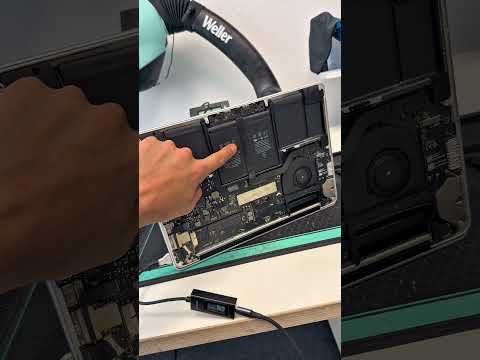MacBook geht nicht mehr an 🫠🥲 #electronics #repairing #ifixit #fixit #macbook #apple #battery