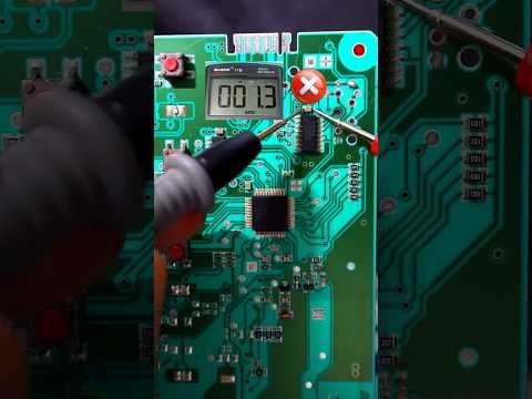 SMD Capacitor Testing Made Easy #repair #motherboardrepair #electronics #shorts