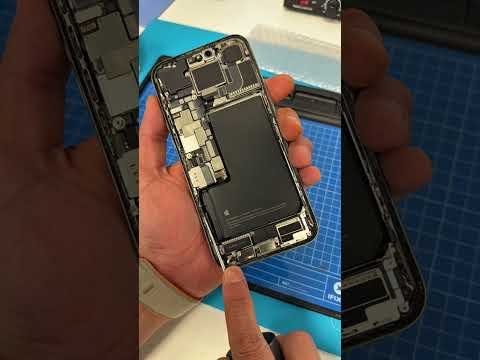 iPhone 15PM Display kaputt 🫠🥲 #smartphone #electronics #repairing #iphone #apple #iphonerepair